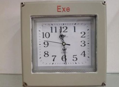 點擊查看詳細信息<br>標題：BSZ2010型防爆石英鐘 閱讀次數(shù)：2589